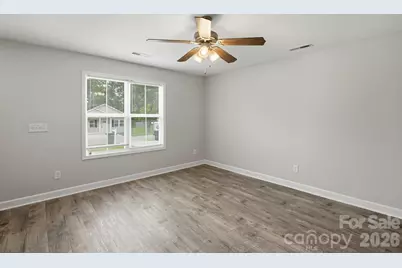 401 Skyland Avenue, Charlotte, NC 28205 - Photo 14