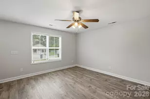 401 Skyland Ave, Charlotte, NC 28205 - Photo 14