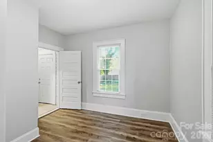 401 Skyland Ave, Charlotte, NC 28205 - Photo 18