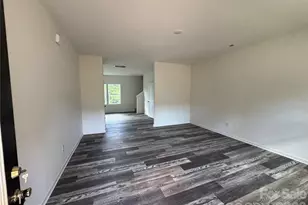 111 Carrisa Ln, Troutman, NC 28166 - Photo 2