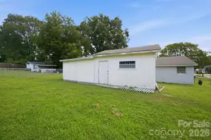 100 Abernathy St, Mount Holly, NC 28120 - Photo 36