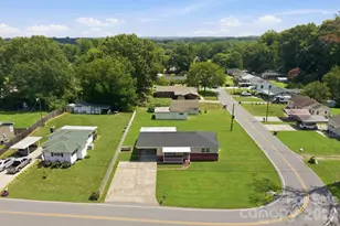 100 Abernathy St, Mount Holly, NC 28120 - Photo 44