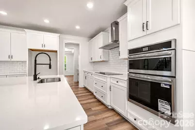 5944 Bakers Point, Hickory, NC 28602 - Photo 8