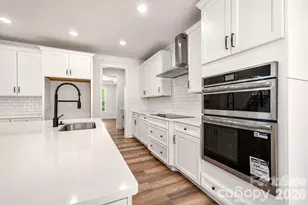 5944 Bakers Point, Hickory, NC 28602 - Photo 8