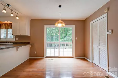 609 Blythe Street, Shelby, NC 28152 - Photo 10