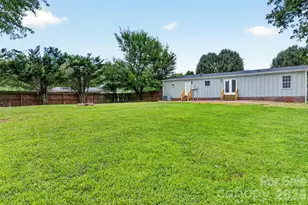 3312 Amity Hill Rd, Statesville, NC 28677 - Photo 18