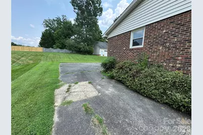 804 Lauras Lane, Albemarle, NC 28001 - Photo 30