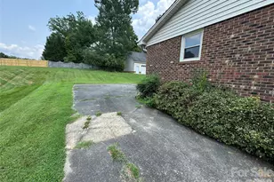 804 Lauras Ln, Albemarle, NC 28001 - Photo 30
