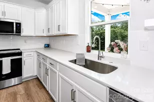 109 Honeycomb Ct, Statesville, NC 28625 - Photo 14