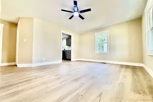 88 Polk St, Taylorsville, NC 28681 - Photo 6