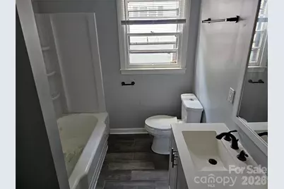 840 W Garrison Boulevard, Gastonia, NC 28052 - Photo 8