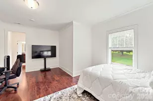 1310 Bershire Ln, Charlotte, NC 28262 - Photo 32