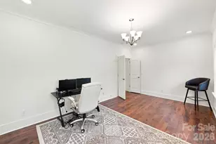 1310 Bershire Ln, Charlotte, NC 28262 - Photo 24