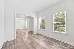 1748 Chinchester Ln, Charlotte, NC 28270 - Photo 2