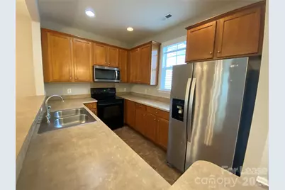10310 McGoogan Lane, Charlotte, NC 28277 - Photo 2