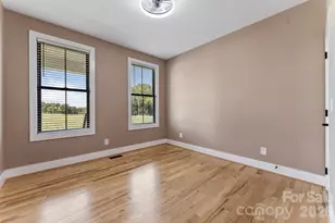 5785 W Nc 10 Hwy, Hickory, NC 28602 - Photo 34
