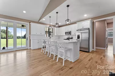 5785 W Nc 10 Highway, Hickory, NC 28602 - Photo 16