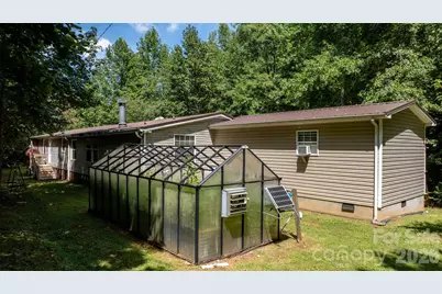 6200 Tallent Hollar Road, Morganton, NC 28655 - Photo 34