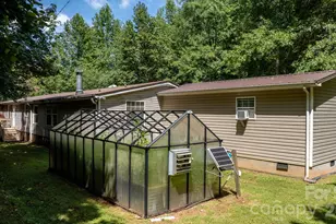 6200 Tallent Hollar Rd, Morganton, NC 28655 - Photo 34