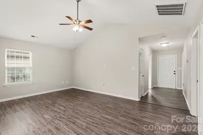 1311 Braveheart Lane, Charlotte, NC 28216 - Photo 6