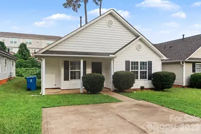 1311 Braveheart Lane, Charlotte, NC 28216 - Photo 2