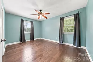 4662 Granada Hills Dr, Granite Falls, NC 28630 - Photo 16