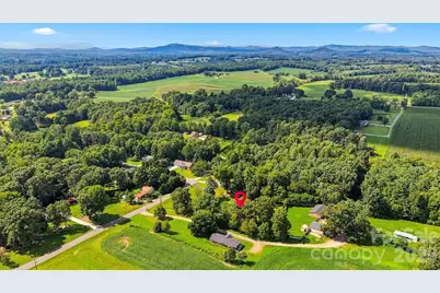 4662 Granada Hills Drive, Granite Falls, NC 28630 - Photo 38