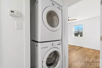 3019 Columbus Circle, Charlotte, NC 28208 - Photo 18