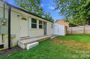 3019 Columbus Cir, Charlotte, NC 28208 - Photo 32