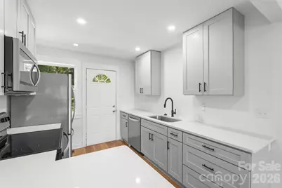 3019 Columbus Circle, Charlotte, NC 28208 - Photo 16