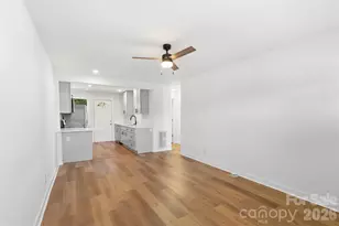 3019 Columbus Cir, Charlotte, NC 28208 - Photo 6