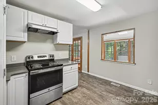 12000 Rock Canyon Dr, Charlotte, NC 28226 - Photo 6