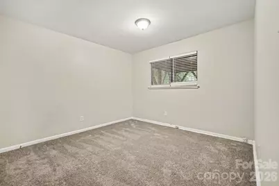 12000 Rock Canyon Drive, Charlotte, NC 28226 - Photo 10