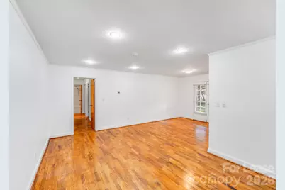 405 W Harvie Avenue #B, Gastonia, NC 28052 - Photo 8