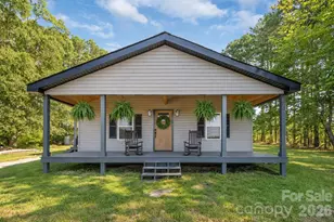 500 Gregory Rd, Jefferson, SC 29718 - Photo 2