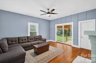 619 N Mountain St, Cherryville, NC 28021 - Photo 6