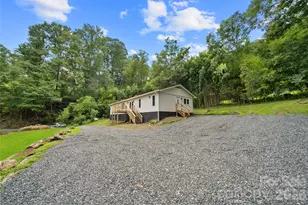 1218 Sweet Creek Rd, Bakersville, NC 28705 - Photo 2