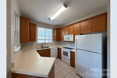 7137 Founders Club Court, Charlotte, NC 28269 - Photo 8