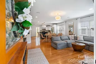 425 Tremont Ave E, Charlotte, NC 28203 - Photo 4
