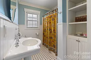 425 Tremont Ave E, Charlotte, NC 28203 - Photo 10