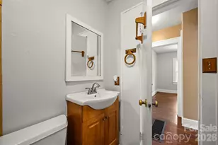 375 E King St, East Flat Rock, NC 28726 - Photo 24