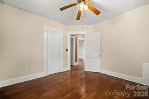 375 E King St, East Flat Rock, NC 28726 - Photo 22