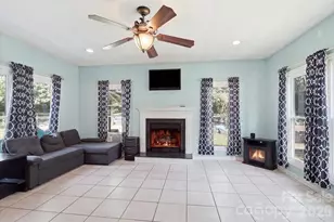 14043 Hatton Cross Dr, Charlotte, NC 28278 - Photo 24