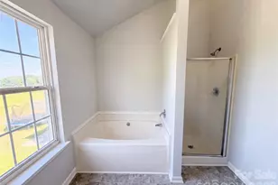 10319 Covingtonwood Dr, Charlotte, NC 28214 - Photo 14