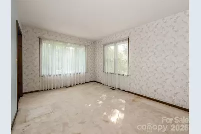 211 Ginseng Lane, Hendersonville, NC 28791 - Photo 16