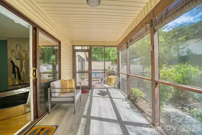 130 Exeter Court, Hendersonville, NC 28791 - Photo 26
