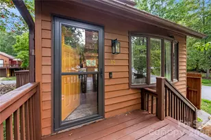 15 N Garden Ct, Fletcher, NC 28732 - Photo 2