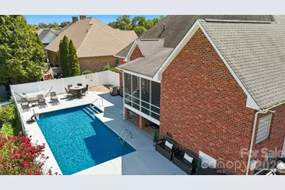1719 30th Avenue Court NE, Hickory, NC 28601 - Photo 2