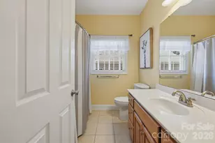 1719 30th Ave Ct NE, Hickory, NC 28601 - Photo 16