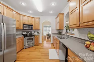 1719 30th Ave Ct NE, Hickory, NC 28601 - Photo 12